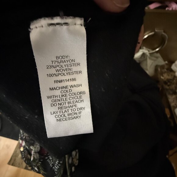 89th & Madison Black Knit Top W/ Sheer Floral Sleeves Size PL - Picture 7 of 7